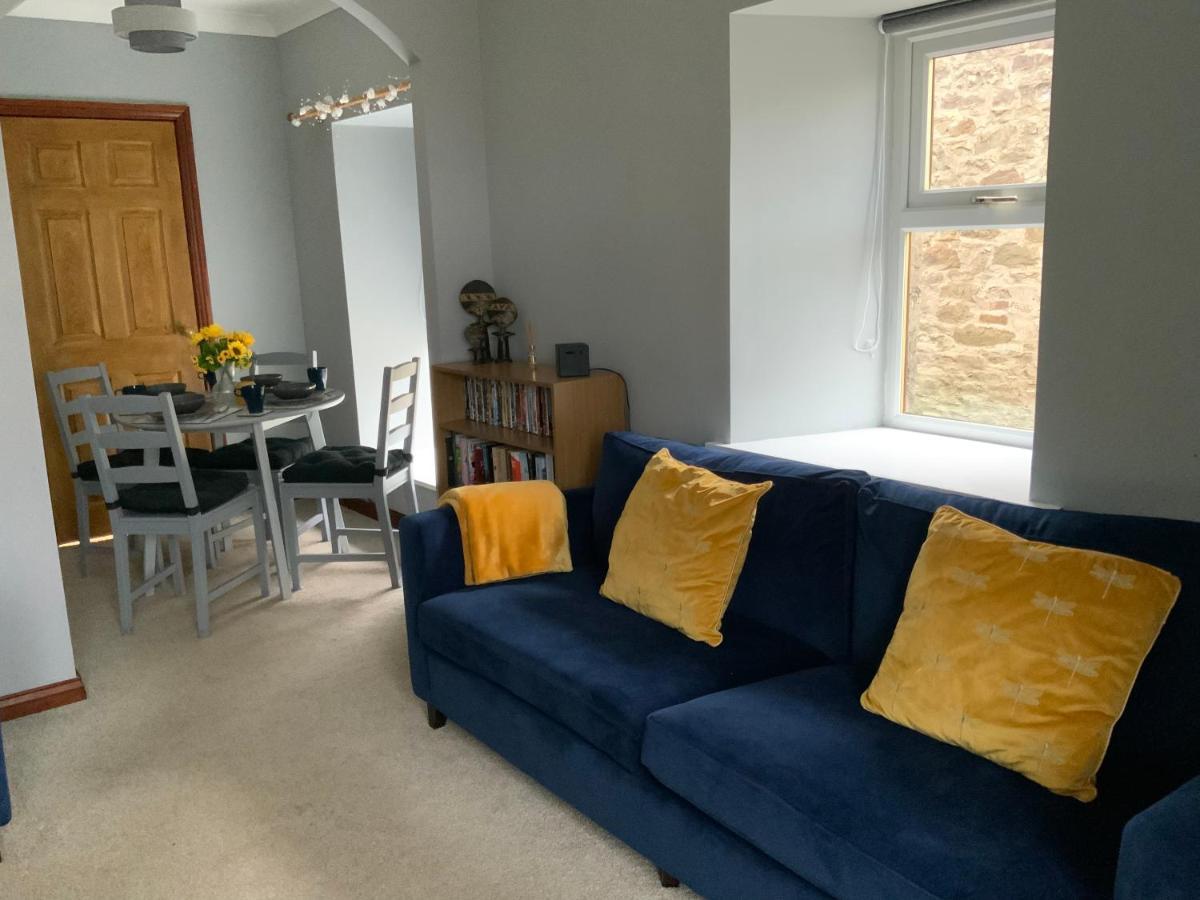 The Granary At Tinto Retreats, Biggar Is A Gorgeous 3 Bedroom Stone Cottage Wiston  Exteriér fotografie